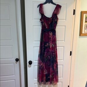 Chic Floral Maxi Dress in Pink and Purple candalite evening gown S